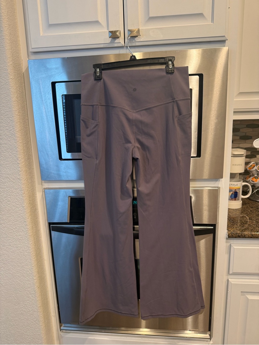 ATHLETA Leggings - size XL - Picture 2 of 3